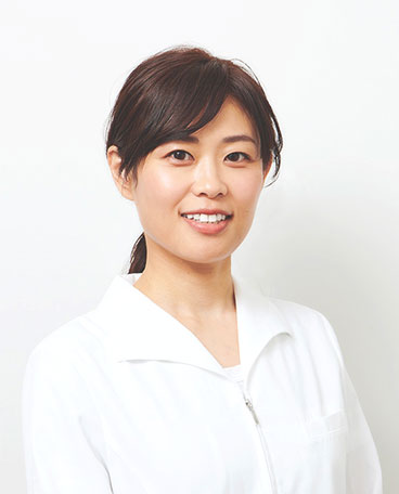 歯科医師 中野 永美子