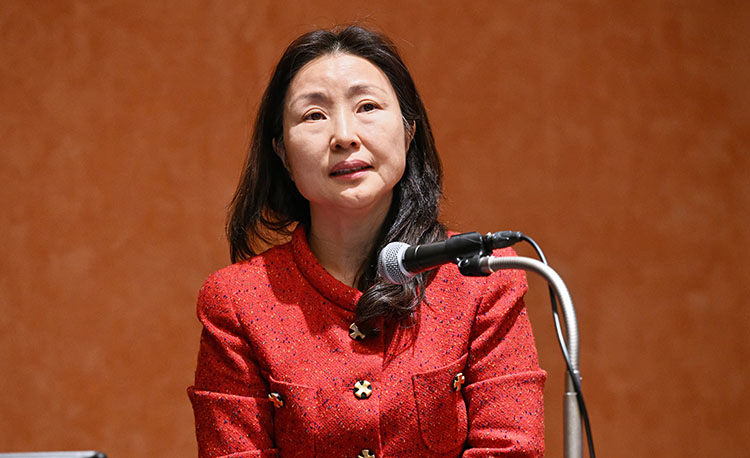 Kim Hyun Jeong教授